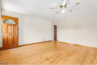 124 Sonora Ave, Woodbridge Township, NJ 08830 - Photo 3