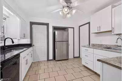 1601 N Stiles St, Linden, NJ 07036 - Photo 15