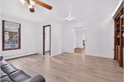 1601 N Stiles St, Linden, NJ 07036 - Photo 7