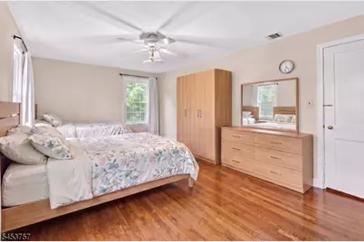 1601 N Stiles St, Linden, NJ 07036 - Photo 23