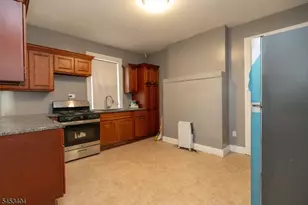 961 Lafayette St, Elizabeth, NJ 07201 - Photo 5