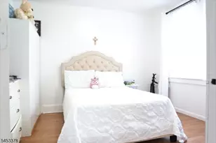 302 N 10th St, Newark, NJ 07107 - Photo 9