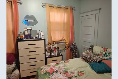 554 Norwood St, East Orange, NJ 07018 - Photo 5