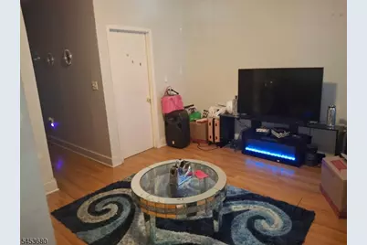 554 Norwood St, East Orange, NJ 07018 - Photo 3