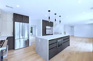 41 Pino Ct, Clifton, NJ 07013 - Photo 17