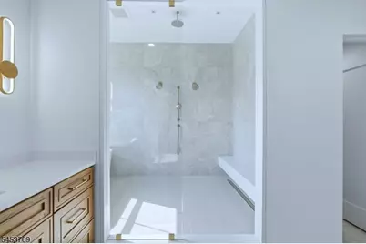 41 Pino Ct, Clifton, NJ 07013 - Photo 29