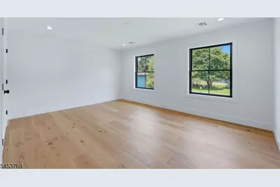 41 Pino Ct, Clifton, NJ 07013 - Photo 31