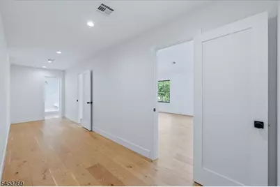 41 Pino Ct, Clifton, NJ 07013 - Photo 25