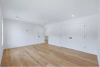 41 Pino Ct, Clifton, NJ 07013 - Photo 35