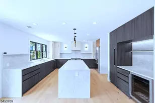 41 Pino Ct, Clifton, NJ 07013 - Photo 15