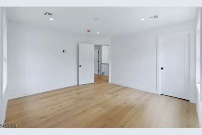 41 Pino Ct, Clifton, NJ 07013 - Photo 35