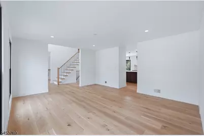 41 Pino Ct, Clifton, NJ 07013 - Photo 13