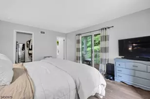154 Vista Dr, Hanover Township, NJ 07927 - Photo 13