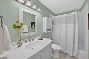 18 Estate Rd, Hillsborough Township, NJ 08844 - Photo 31