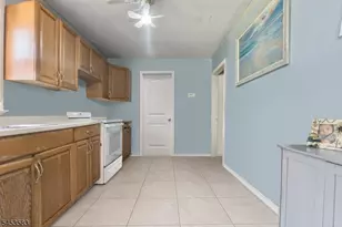 192-194 Deans Ln, South Brunswick Township, NJ 08852 - Photo 9