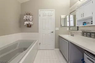 3 Freedom Ct, Montville Township, NJ 07045 - Photo 25