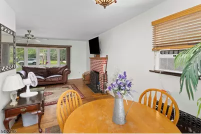 752 Park Ave, Middletown, NJ 07718 - Photo 15