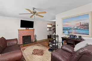 752 Park Ave, Middletown, NJ 07718 - Photo 11