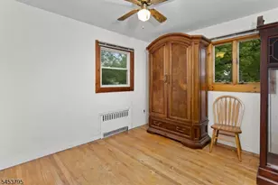752 Park Ave, Middletown, NJ 07718 - Photo 21