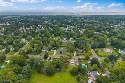 752 Park Ave, Middletown, NJ 07718 - Photo 31