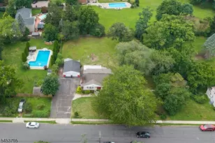 752 Park Ave, Middletown, NJ 07718 - Photo 7