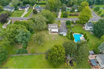 752 Park Ave, Middletown, NJ 07718 - Photo 33