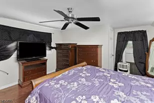 752 Park Ave, Middletown, NJ 07718 - Photo 25