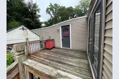 61 Travelo Dr, Wayne Twp., NJ 07470 - Photo 5
