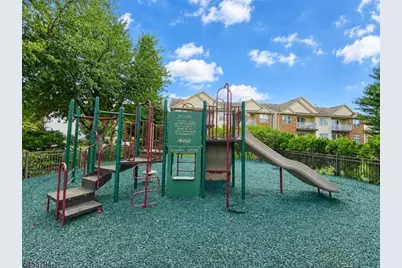 8 Millie Ln #8, East Hanover Township, NJ 07936 - Photo 33