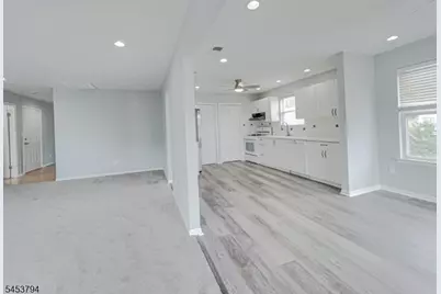 8 Millie Ln #8, East Hanover Township, NJ 07936 - Photo 13
