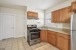 3 Whittlesey Ave, West Orange Township, NJ 07052 - Photo 7