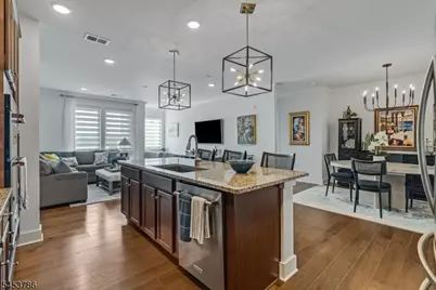 3 Vanderbilt Blvd #209, Florham Park, NJ 07932 - Photo 3