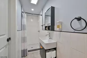 40 Scott Terrace, Clifton, NJ 07013 - Photo 9