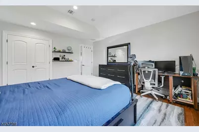 40 Scott Ter, Clifton, NJ 07013 - Photo 17
