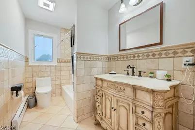 40 Scott Ter, Clifton, NJ 07013 - Photo 19