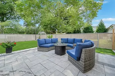 40 Scott Ter, Clifton, NJ 07013 - Photo 11