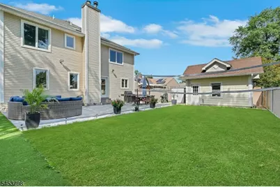 40 Scott Ter, Clifton, NJ 07013 - Photo 13