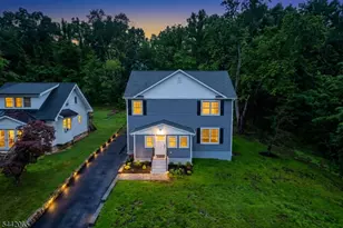 21 Willow Ave, Randolph Township, NJ 07869 - Photo 3