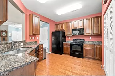 4 Waterman Ln #412, Hillsborough Township, NJ 08844 - Photo 9