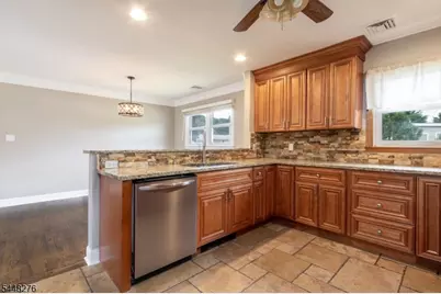 7 Bari Dr, Roxbury Township, NJ 07852 - Photo 15