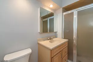 61 Elm St, Clifton, NJ 07013 - Photo 15