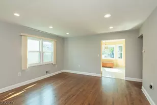 61 Elm St, Clifton, NJ 07013 - Photo 11