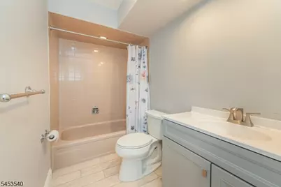 61 Elm St, Clifton, NJ 07013 - Photo 17