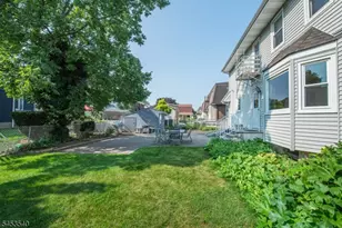 61 Elm St, Clifton, NJ 07013 - Photo 21