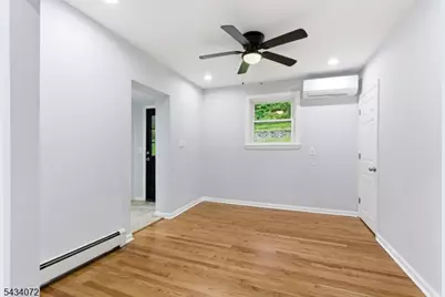 30 Chestnut Ter, Rockaway, NJ 07866 - Photo 9