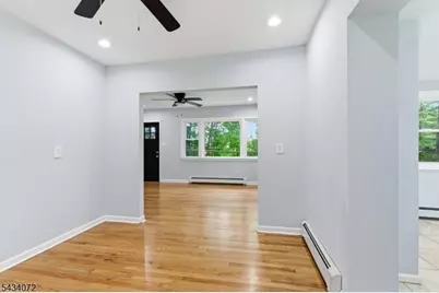 30 Chestnut Ter, Rockaway, NJ 07866 - Photo 7