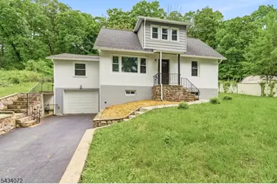 30 Chestnut Ter, Rockaway, NJ 07866 - Photo 1