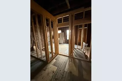 210 Berkeley Ave, Newark, NJ 07107 - Photo 9