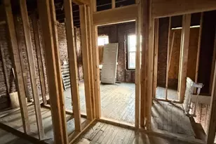 210 Berkeley Ave, Newark, NJ 07107 - Photo 9