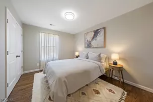 34 Garibaldi Ave, Newark, NJ 07114 - Photo 9